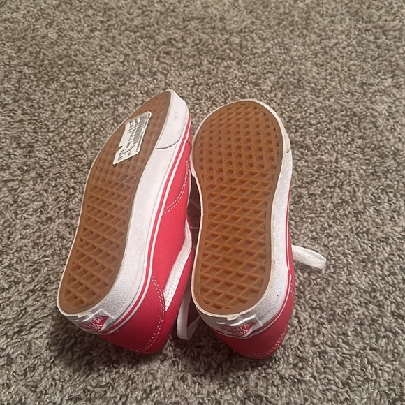 Red vans size 6.5 - Picture 7 of 8